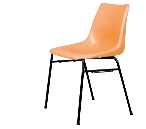 Chaise coque accrochable